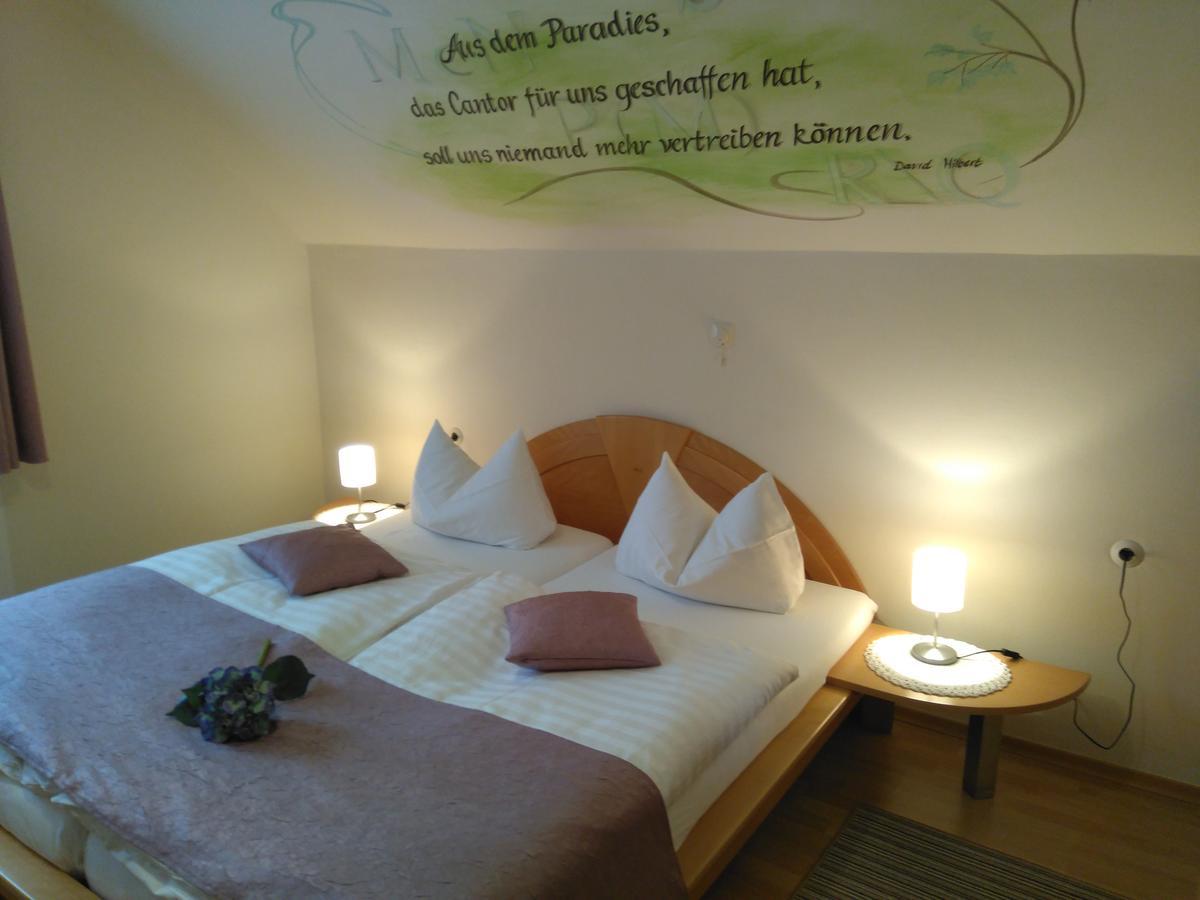 Pension Und Restaurant Reck Aulendorf Exterior foto